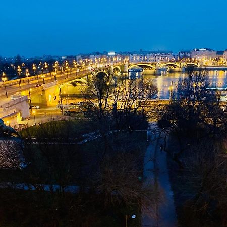 Over The Danube Budapest Eksteriør bilde